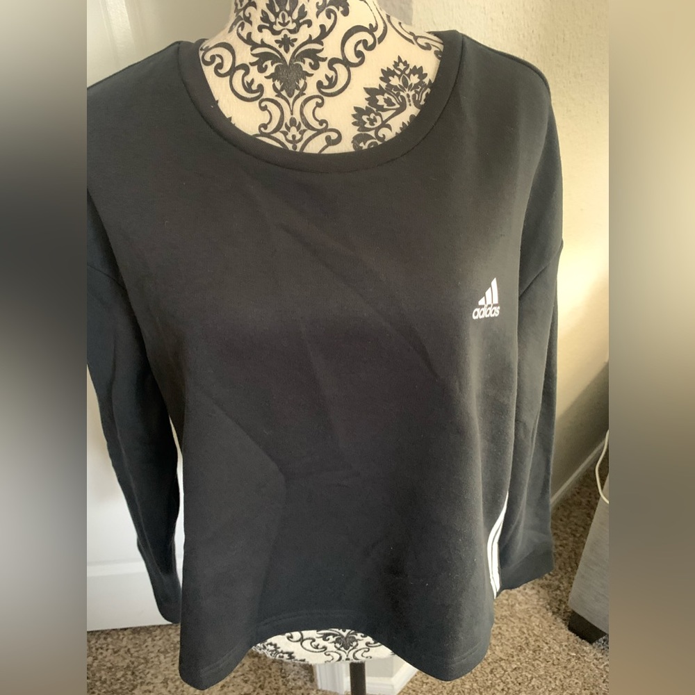 Adidas crop sweatshirt